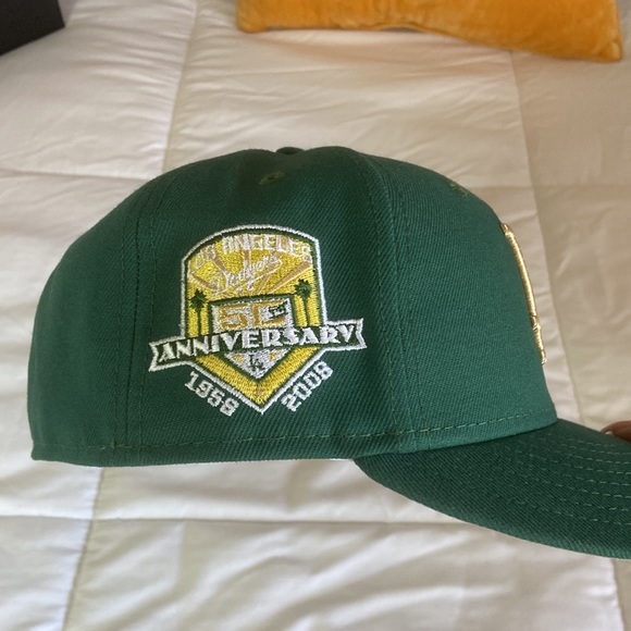 *SOLD* Hatclub Fitted Exclusive 7 1/8 - Picture 2 of 5